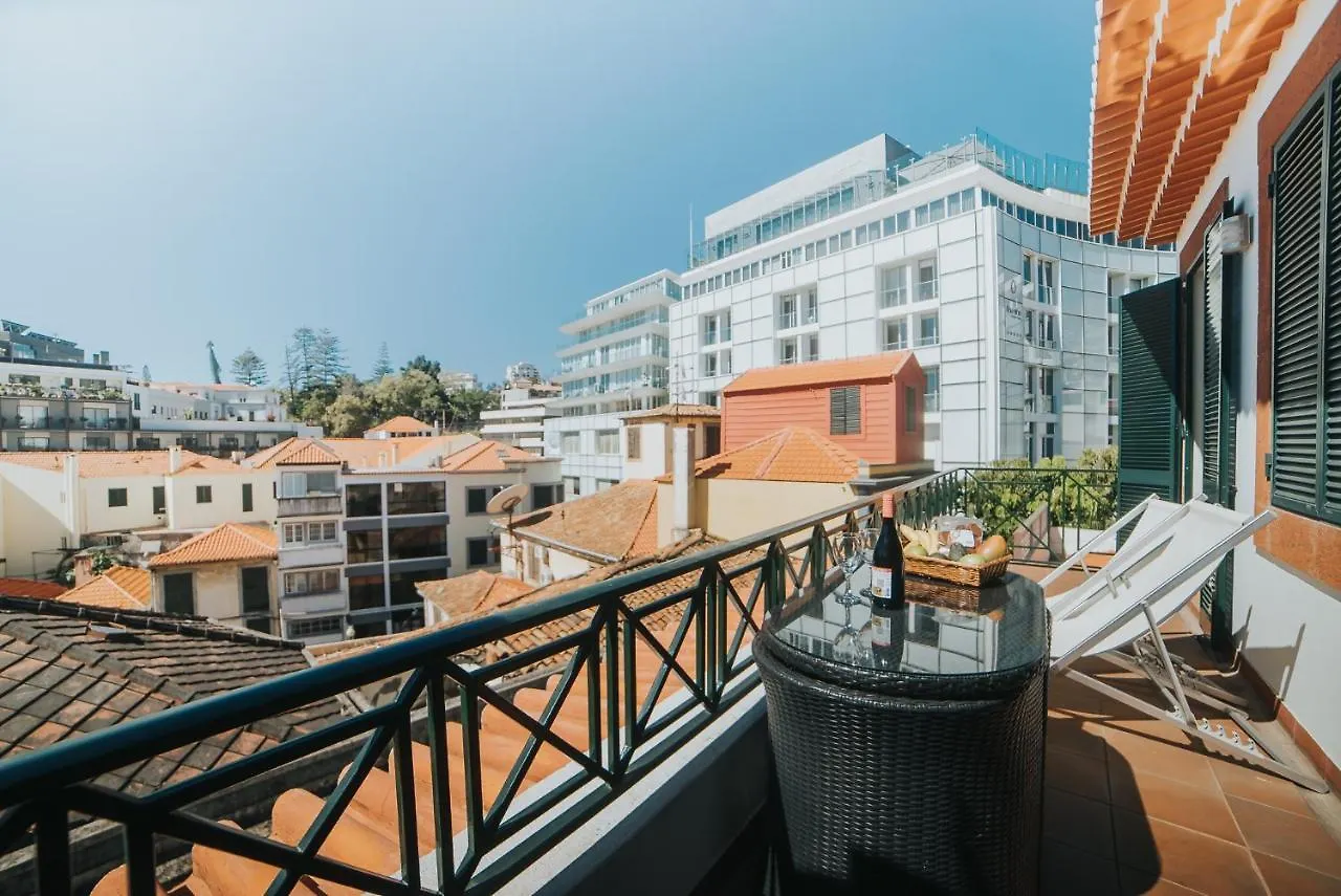 Mansarda Dos Aranhas By Madeira Best Apartments Funchal  Portugal