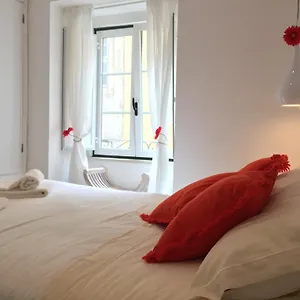 alfamasweethome-2.hotels-lisbon-portugal.com/
